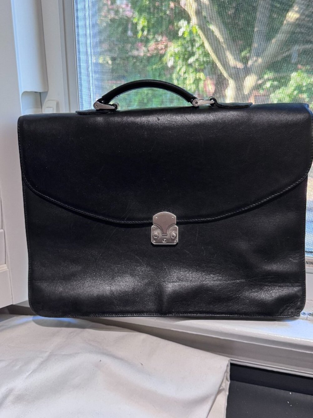 🖤 Exquisite Vintage One Of A Kind ROOTS Black Leather Briefcase or Laptop Bag🖤
